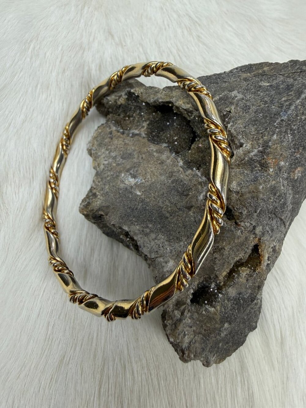 Vintage Gold Tone Rope Bangle Bracelet 8.25"